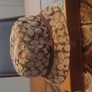 COACH bucket hat